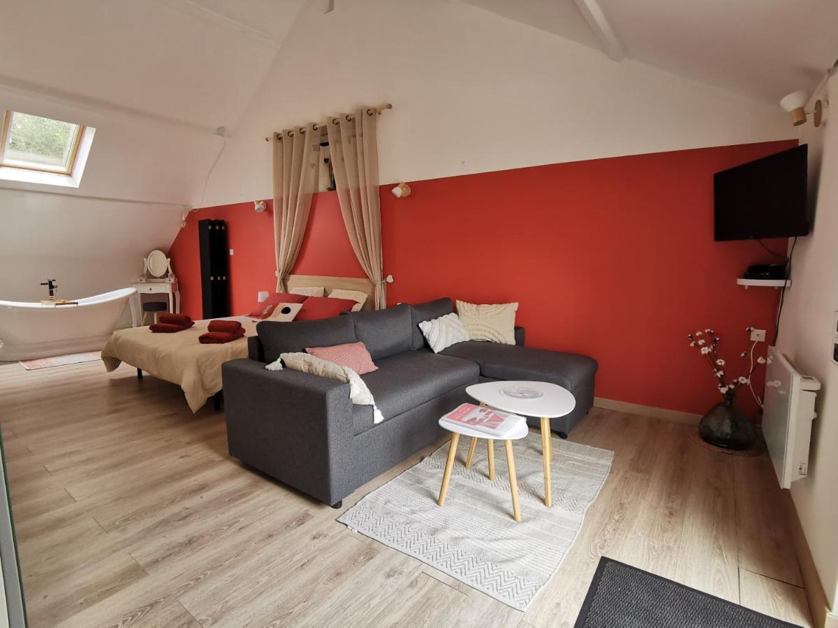 Bed and Breakfast Les Lits De L'Arz Malansac Exterior foto