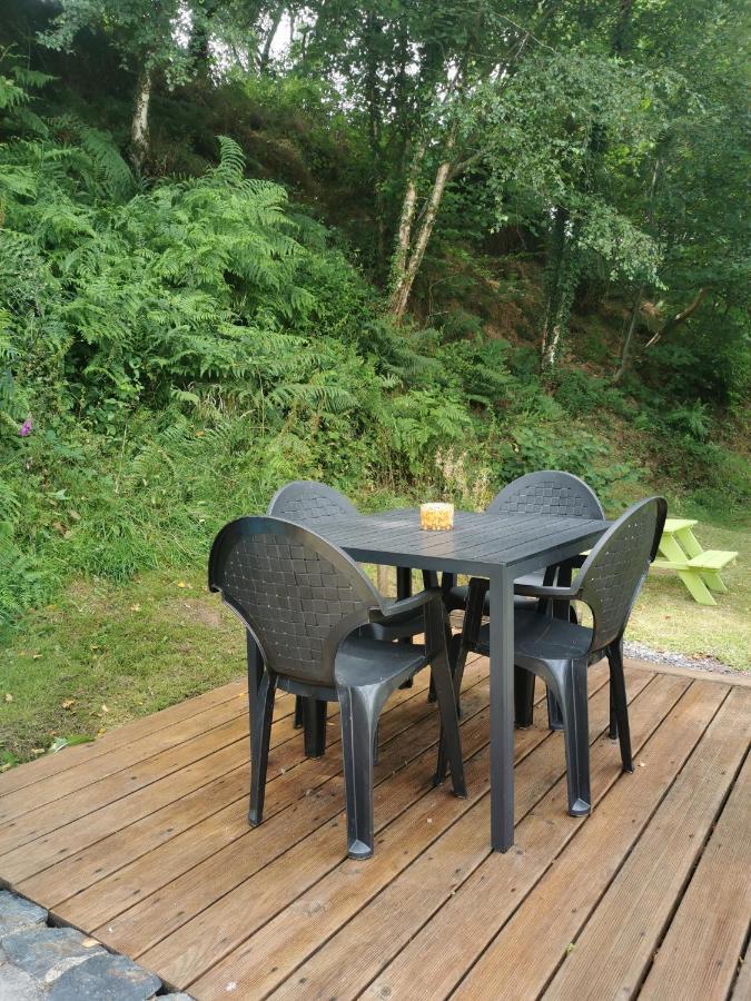 Bed and Breakfast Les Lits De L'Arz Malansac Exterior foto
