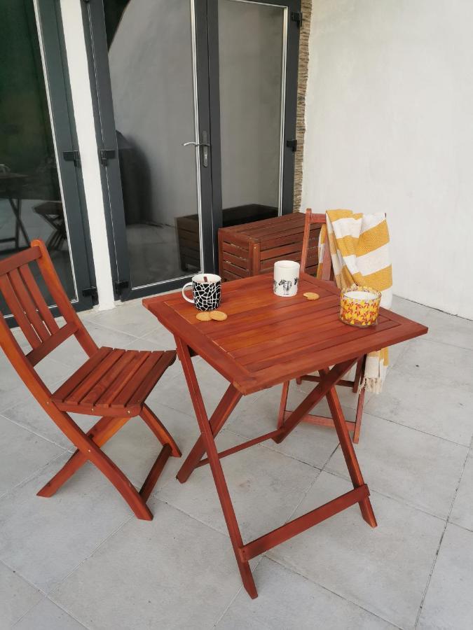 Bed and Breakfast Les Lits De L'Arz Malansac Exterior foto